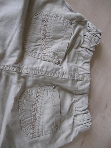 Dievčenské kraťasky zn. skechers, 110