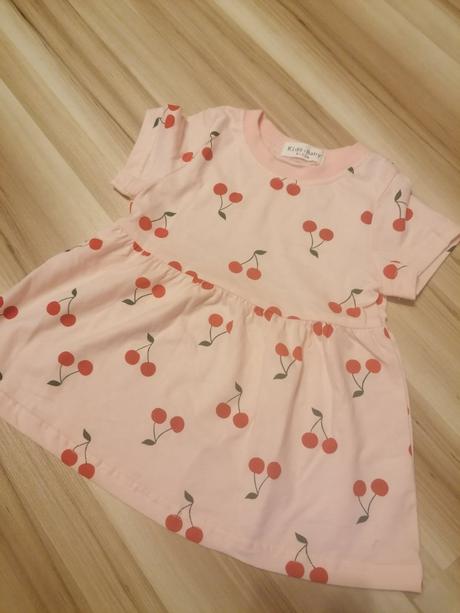 Čerešničkove šaty, 74