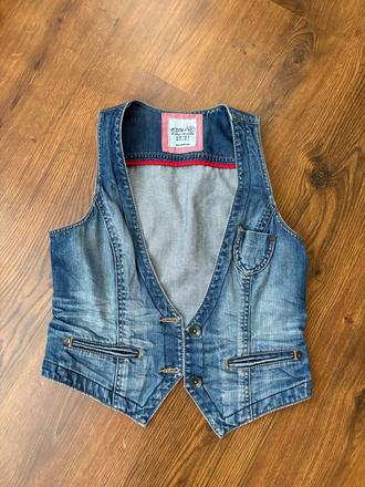Riflova vesta, esprit,s