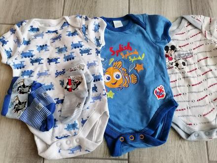 Body krátky rukáv - 0/3 mesiace + ponožky, f&f,56