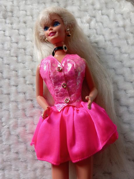 Barbie cut and style 1994,