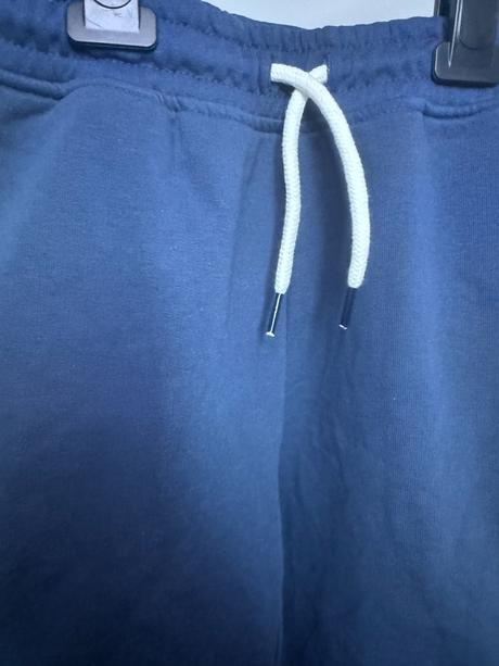Next tmavomodré kraťasy - veľ. 140 - top stav, next,140