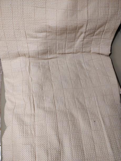 Jysk prehoz na posteľ, 