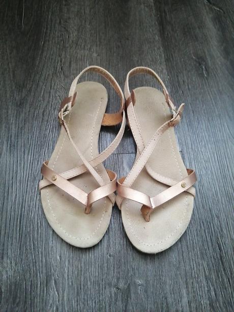 Sandalky na leto, 37