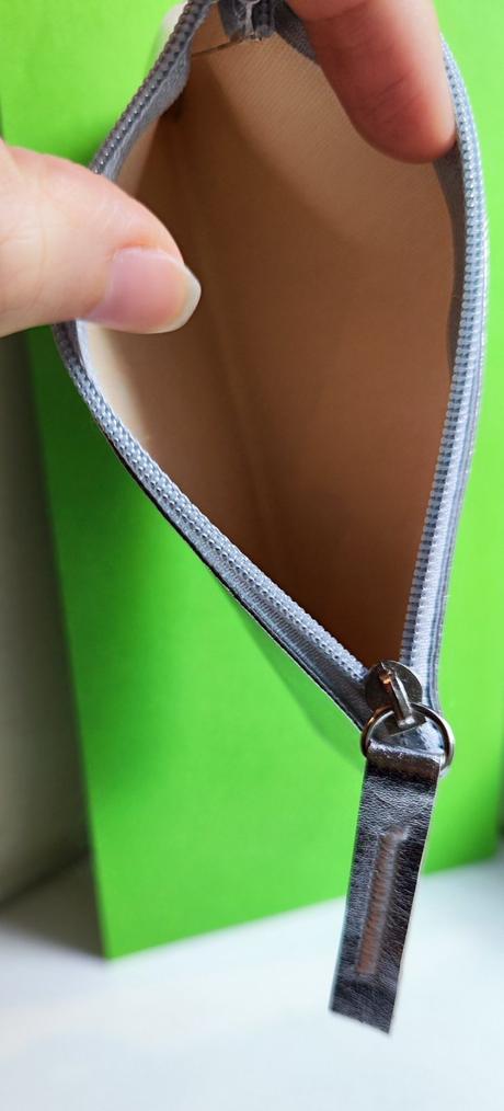 Strieborná peňaženka, 