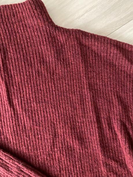 Bordovy svetrik so stojačikom, amisu,s