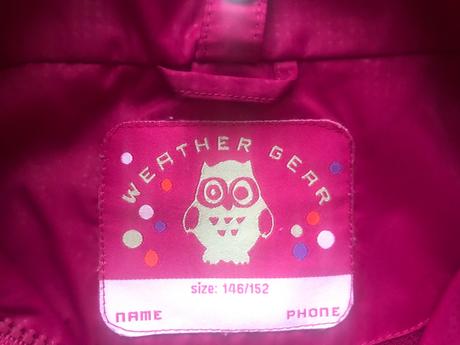 Dievčenská vetrovka, 146