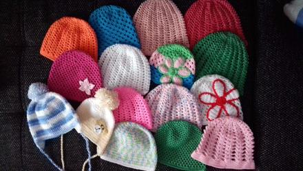 Háčkovaná čiapočka, <50 - 158