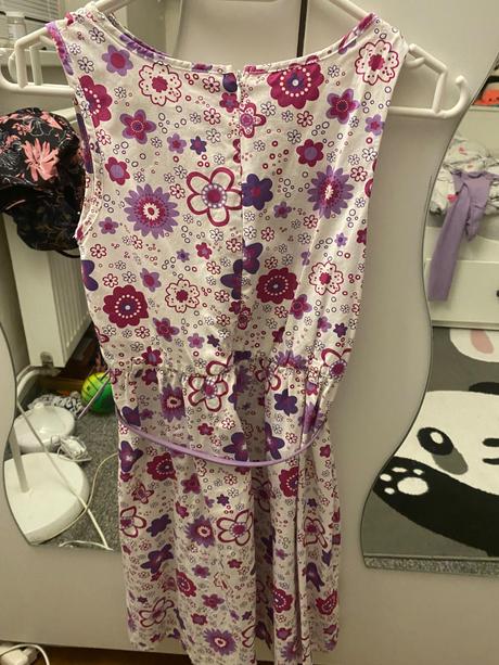 Predám šaty, veľké 140 cm výborný stav, bonprix,140