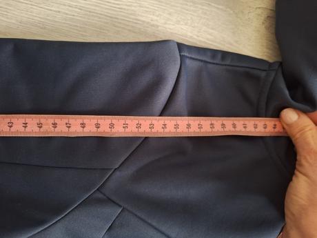 Kvalitná softsheel bunda top stav 4f, 152