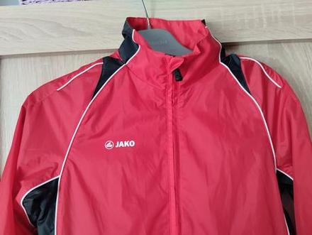 Nepremokavá bunda, 128