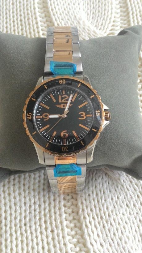 Dámske hodinky invicta rose, 