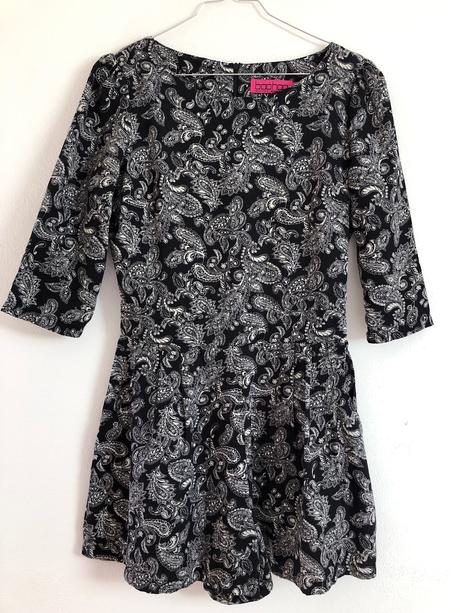 Overál krátky boohoo, 36