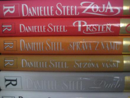 Knihy d. steel,