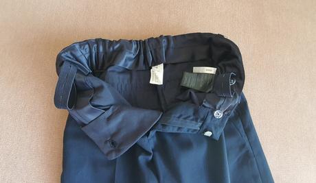 Oblek tmavomodry h&m, 134