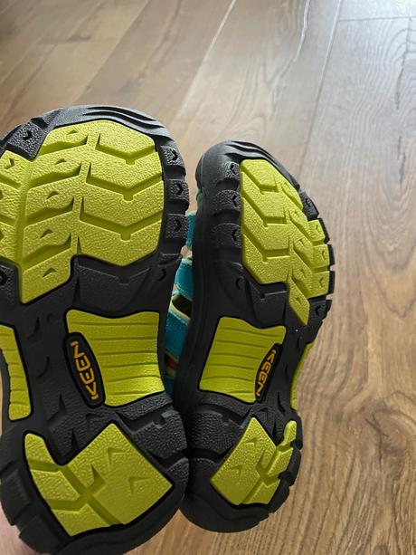 Letné sandále/tenisky, keen,30