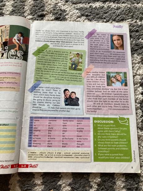 Staršie časopisy hello 5ks, 