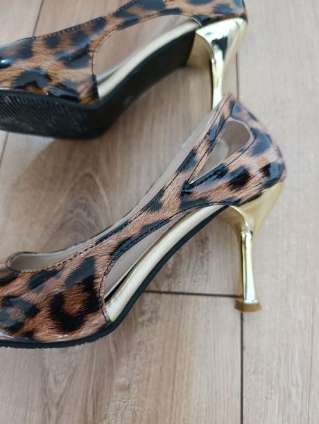 Lodičky,top stav, 36