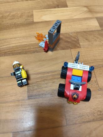 Lego city hasičská štvorkolka 60105, 