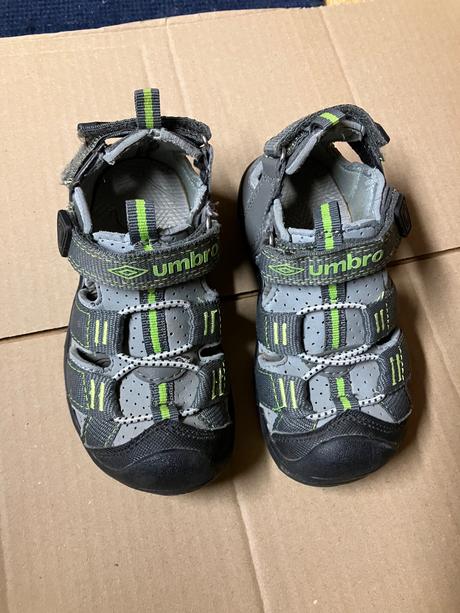 Sandálky, umbro,26