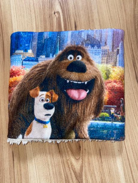 Nákrcník maznáčikovia, disney