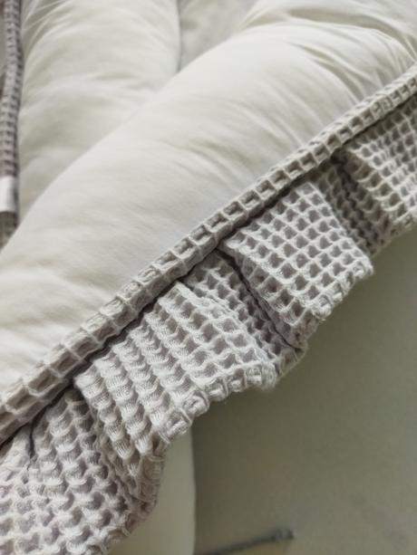 Hniezdo, šírka (cm): 50,dĺžka (cm): 100