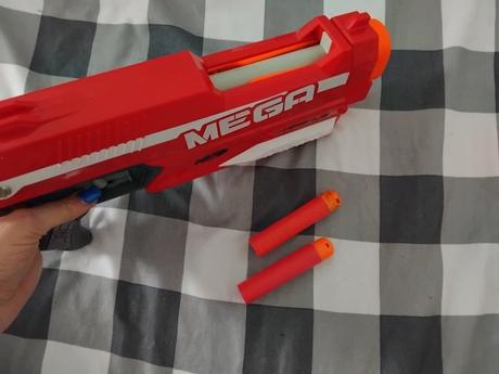 Nerf mega magnus, 