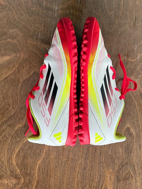 Turfy adidas, adidas,35