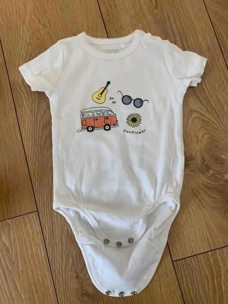 Nove body, reserved,80