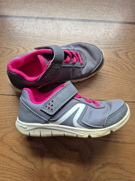 Tenisky, decathlon,28