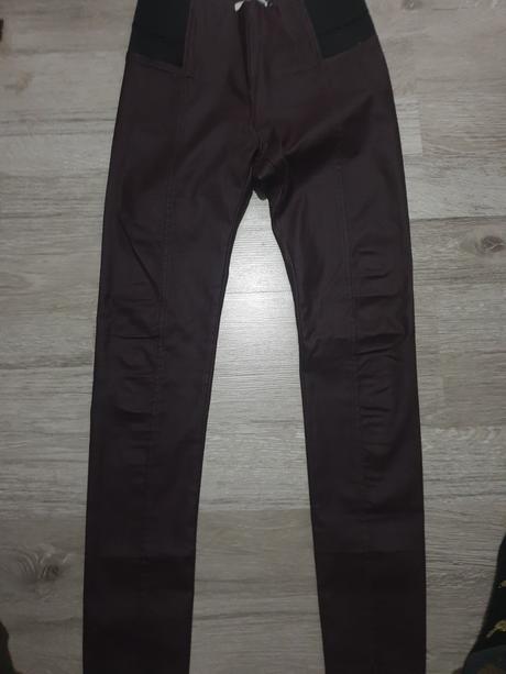 Leginy, 40