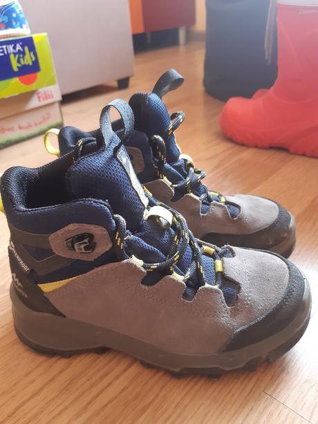 Turistické topánky nepremokavé, quechua,29