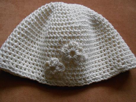 Hačkovaná baretka+pošta zdarma, 80