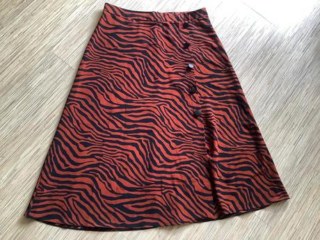 Letná sukna/91, primark,42