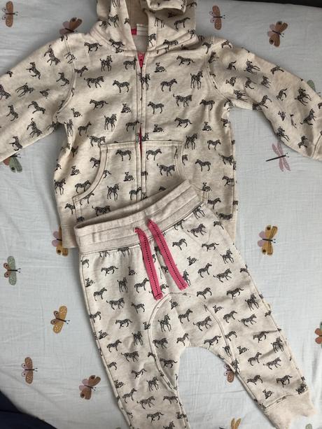 Teplakova súprava, h&m,86