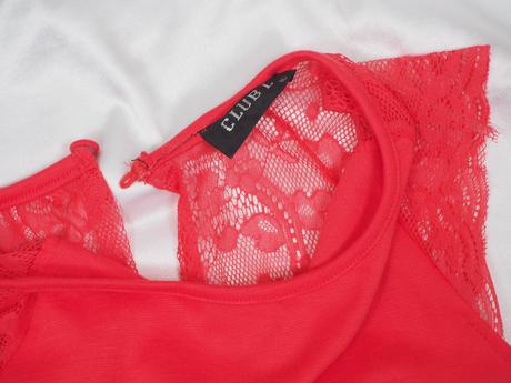 Kvalitné úpletové šaty club l, 38