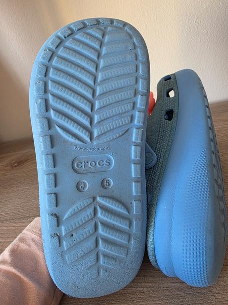 Crocs 36/37 s postavičkami cinnamoroll, crocs,36