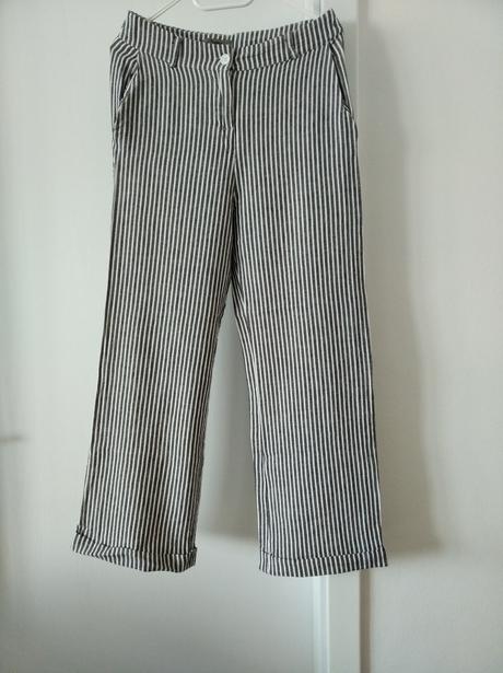 Padavé nohavice, 36