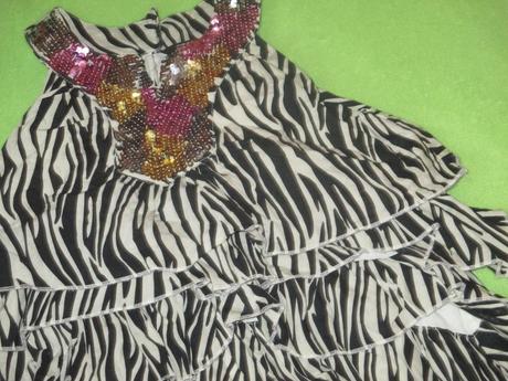 Krásne volánové šatočky, debenhams,110