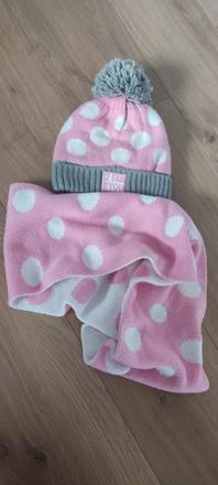 Čiapka so šalikom, takko,152