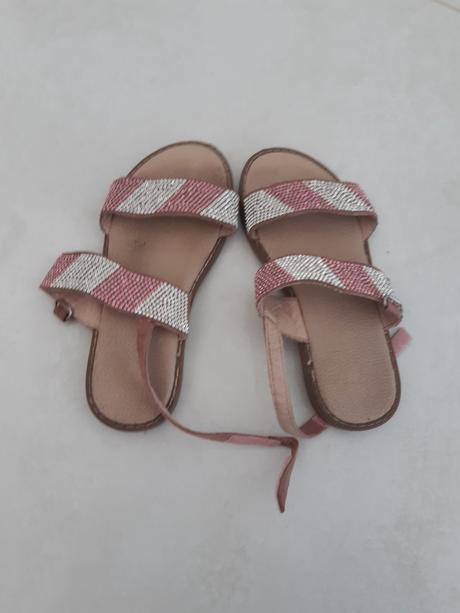 Predam sandalky, nelli blu,31