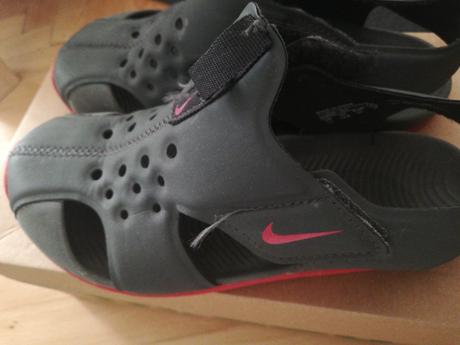 Topanky k vode, nike,32