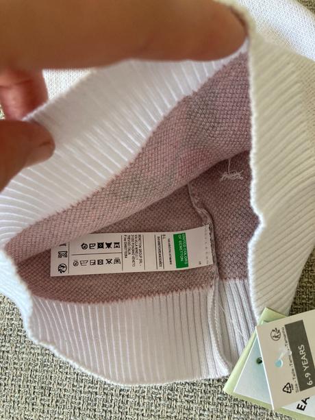 Čiapka benetton - veľkosť 6-9 rokov, benetton