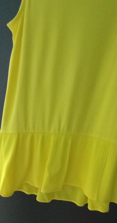 Blúzka s volánom, f&f,40