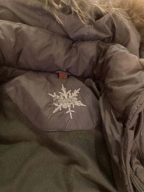 Bunda - vetrovka s kapucňou a kožušinou, 164