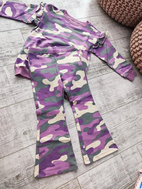 Zateplená súprava mikina zvoncove tepláky, 104