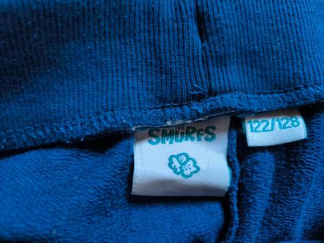 Teplákové kraťasy smurf, 122