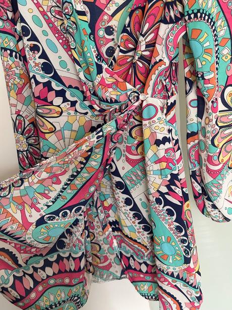 Zavinovacie šaty, m