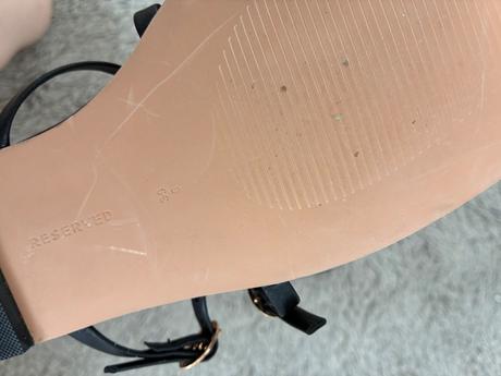 Reserved šľapky v.39, reserved,39