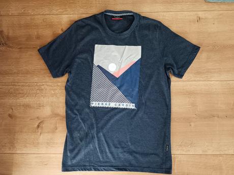 Tričko v l, pierre cardin,l
